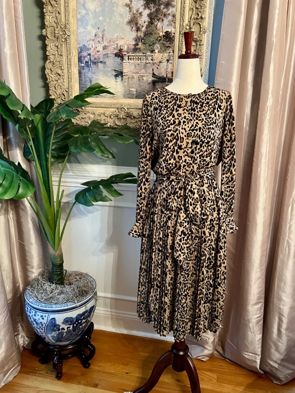 NWOT J.Crew Leopard Cheetah Print Long Sleeve Dress w/ Pleated Skirt Size 6
